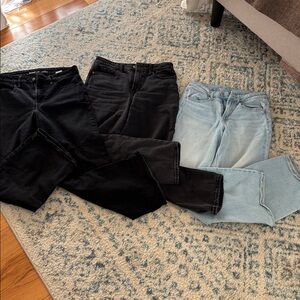 Old Navy jeans 3 pairs